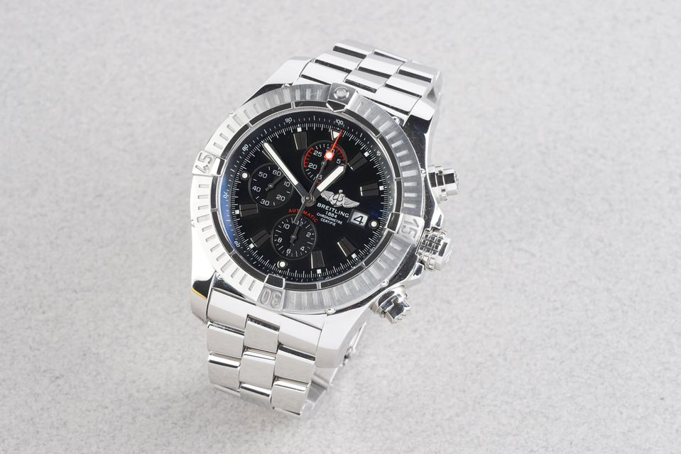 Breitling Super Avenger II A13371 Image 2